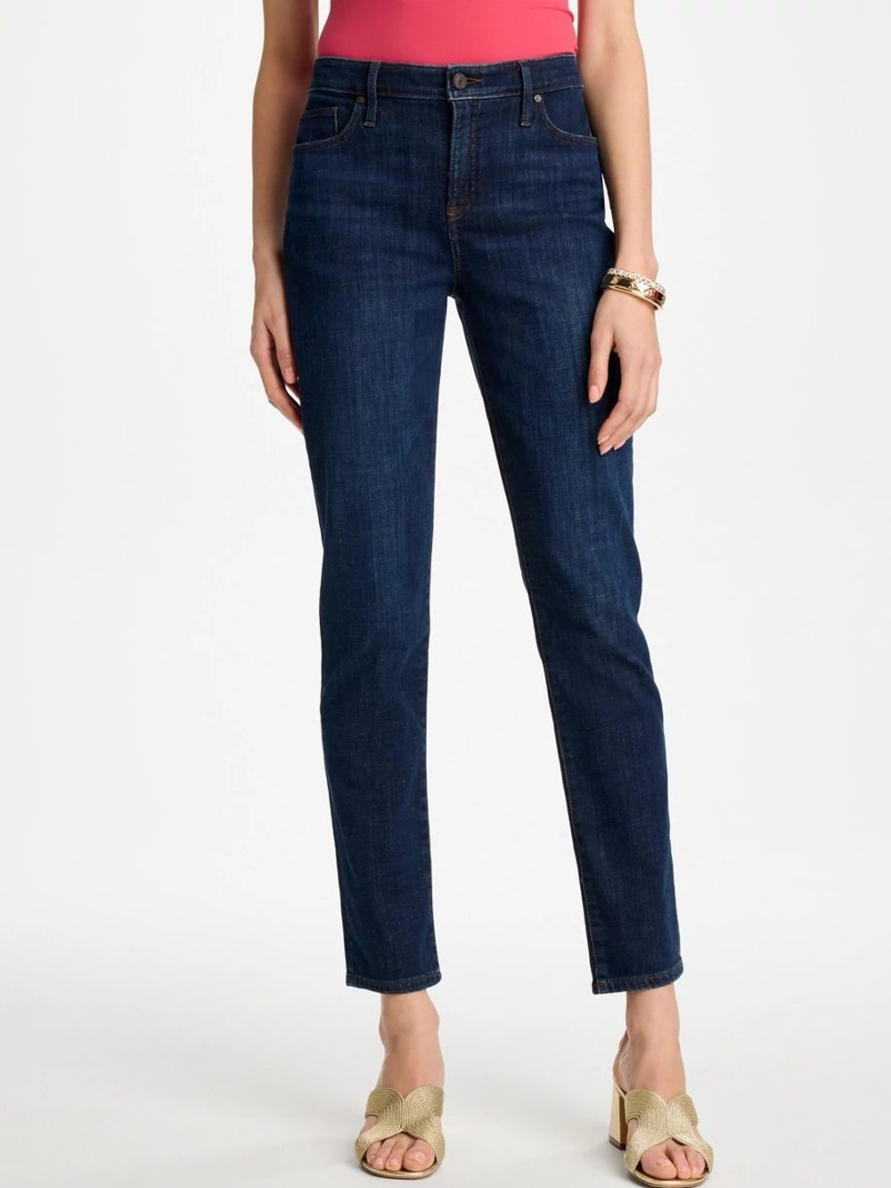 NWOT Chico's Size 2.5R (US 14R) So Slimming Girlfriend Slim Leg Ankle Jeans